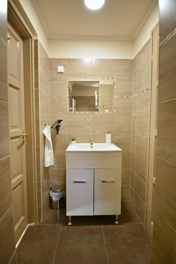 R.Gold Apartman Makó Exteriér fotografie
