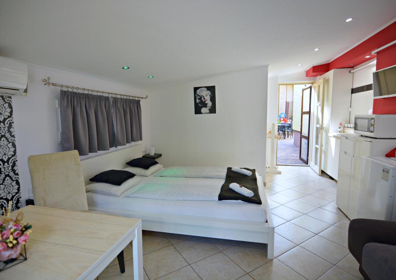 R.Gold Apartman Makó Exteriér fotografie