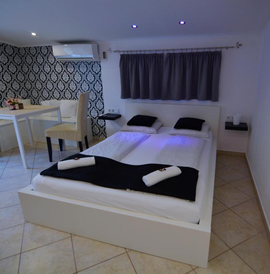 R.Gold Apartman Makó Exteriér fotografie