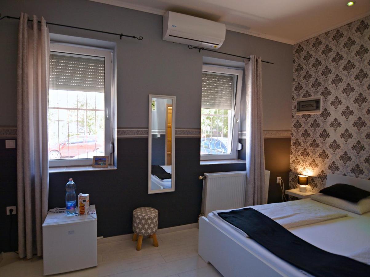 R.Gold Apartman Makó Exteriér fotografie