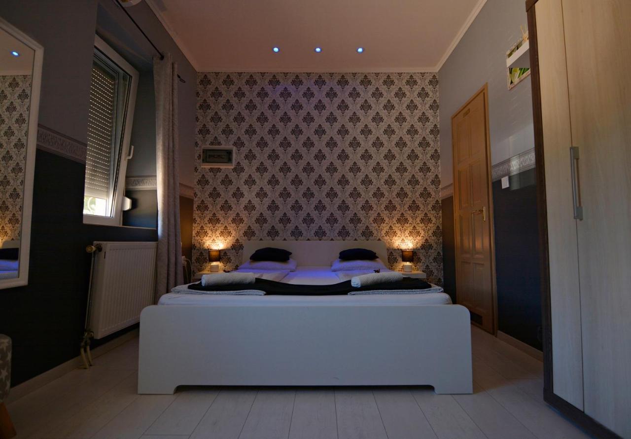 R.Gold Apartman Makó Exteriér fotografie