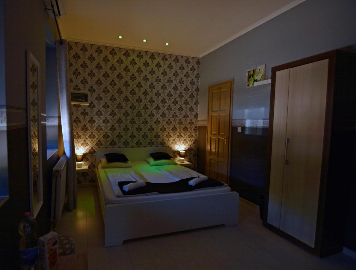 R.Gold Apartman Makó Exteriér fotografie